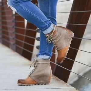 Sz 9.5 Sorel Joan of Arctic PDX Wedge Lace Up Boots